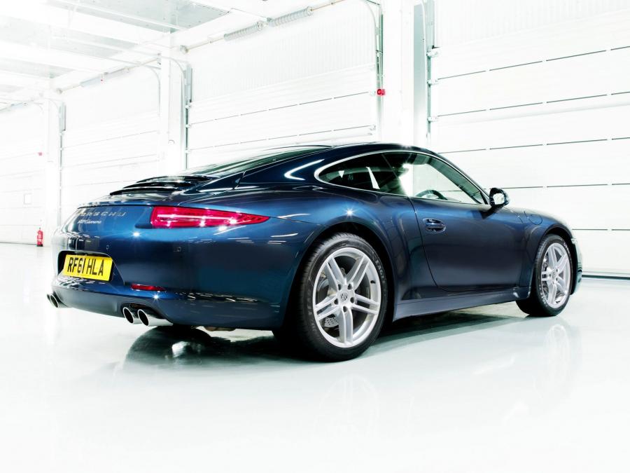  Porsche 911 Carrera 2011 года  (UK) (фото 5 из 7)